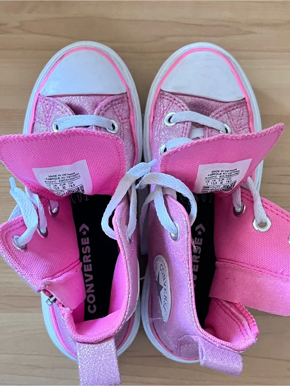 Converse Chuck Taylor Lugged Lift Pink Canvas High Sneaker Kids